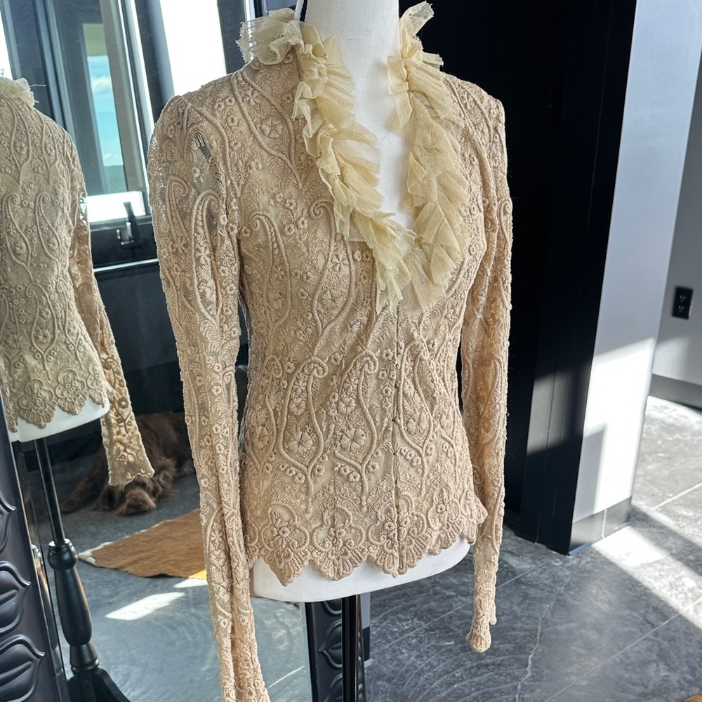 Lace Ruffled V-Neck Long Sleeve Top - Cream size 4 Ralph Lauren